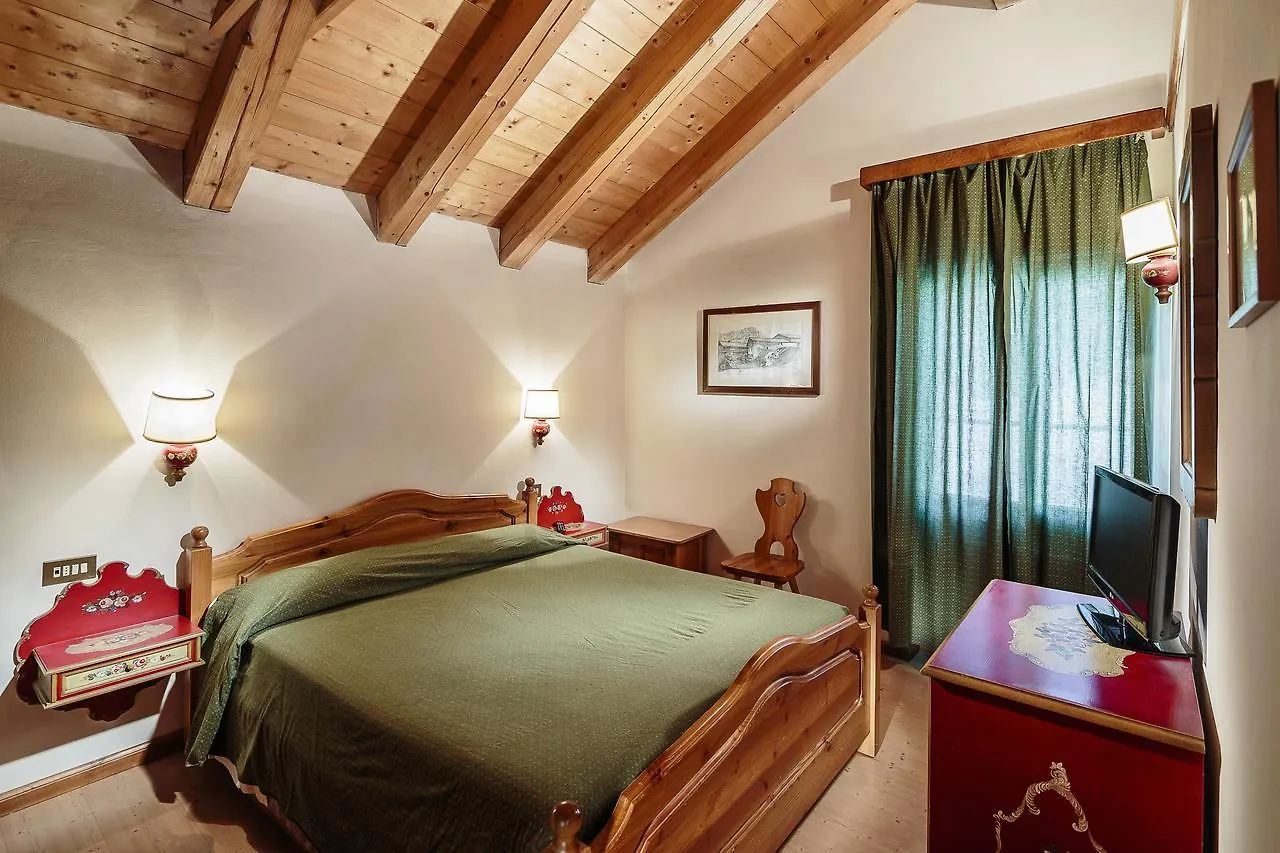 Dependance Hotel Corona Cortina dʼAmpezzo